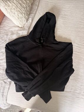 Skims Cropped Black Ribbed Zip Hoodie